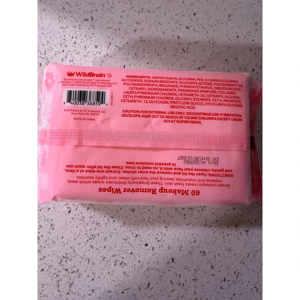 Strawberry Shortcake Makeup Removing Face Wipes 60 Count Strawberry Collagen
